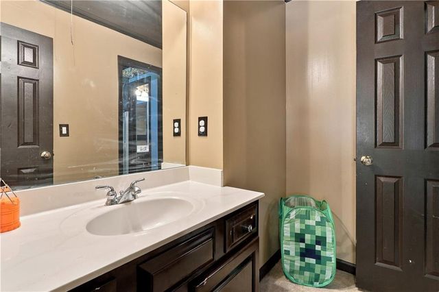 1300 Regency Center Drive, Atlanta, GA 30331