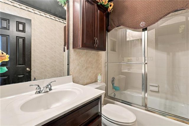 1300 Regency Center Drive, Atlanta, GA 30331