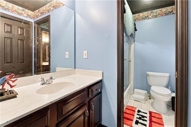 1300 Regency Center Drive, Atlanta, GA 30331