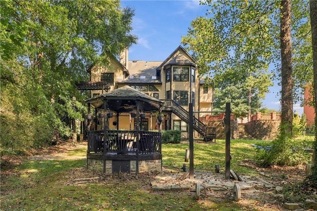 1300 Regency Center Drive, Atlanta, GA 30331
