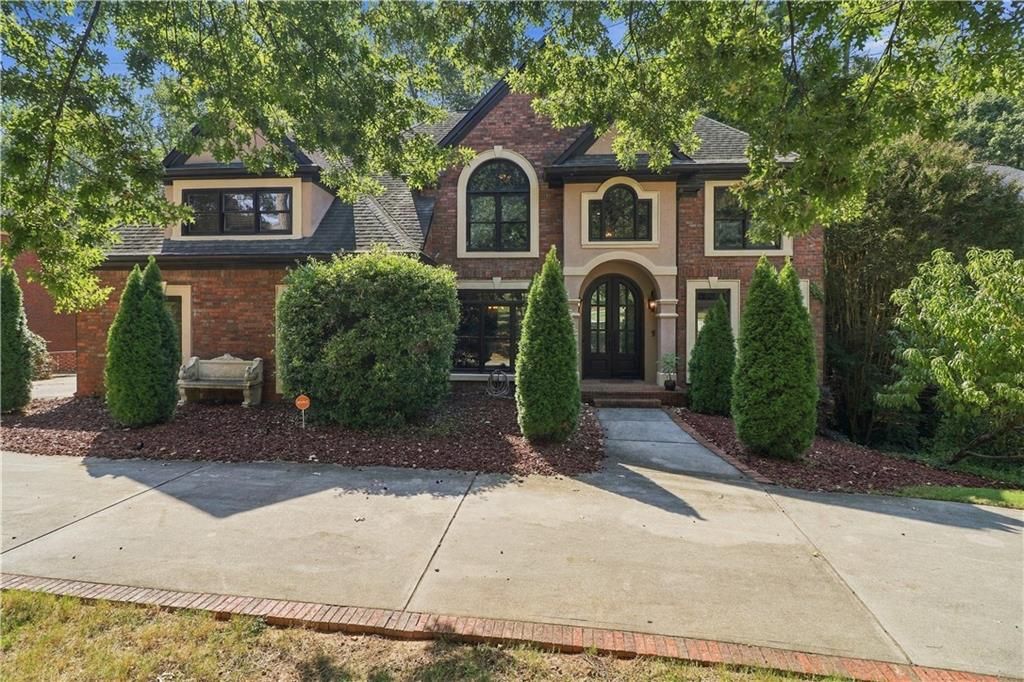 1300 Regency Center Drive, Atlanta, GA 30331