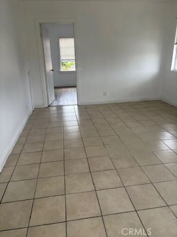 3875 Arlington, Los Angeles, CA 90008