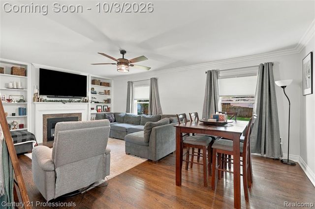 27738 Lathrup Boulevard, Lathrup Village, MI 48076