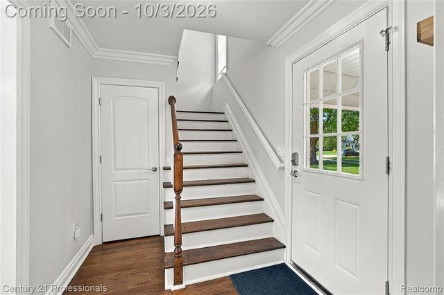 27738 Lathrup Boulevard, Lathrup Village, MI 48076