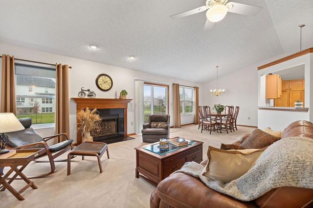 6964 Saint Ninians, Lewis Center, OH 43035