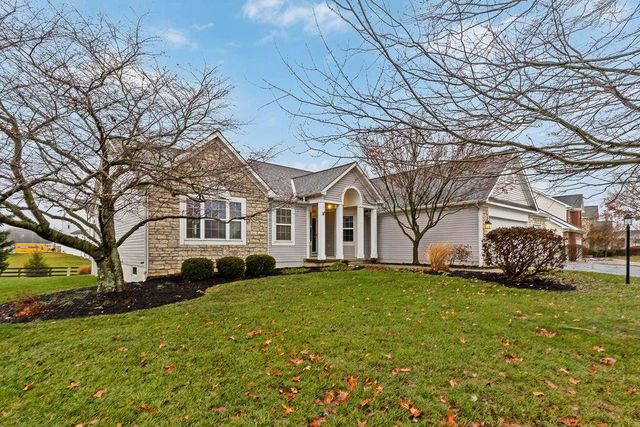 6964 Saint Ninians, Lewis Center, OH 43035