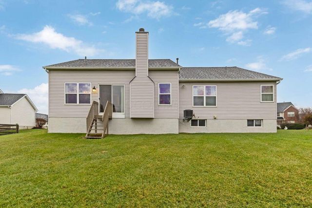 6964 Saint Ninians, Lewis Center, OH 43035