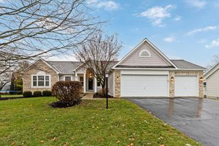6964 Saint Ninians, Lewis Center, OH 43035