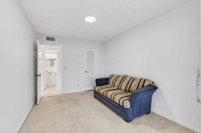 360 Fanshaw I, Boca Raton, FL 33434