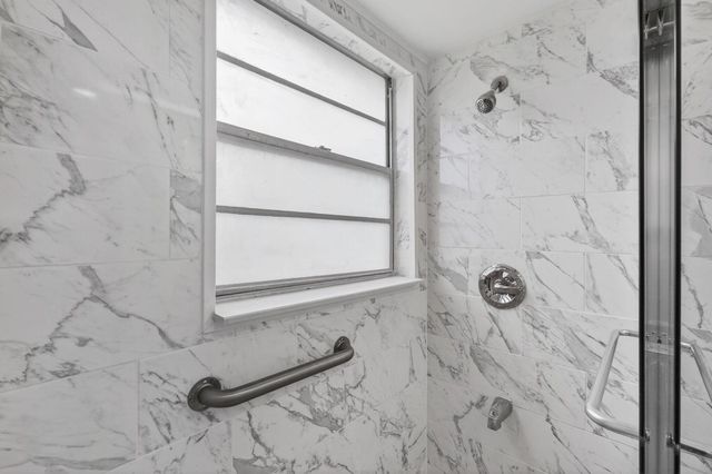 360 Fanshaw I, Boca Raton, FL 33434