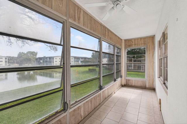 360 Fanshaw I, Boca Raton, FL 33434