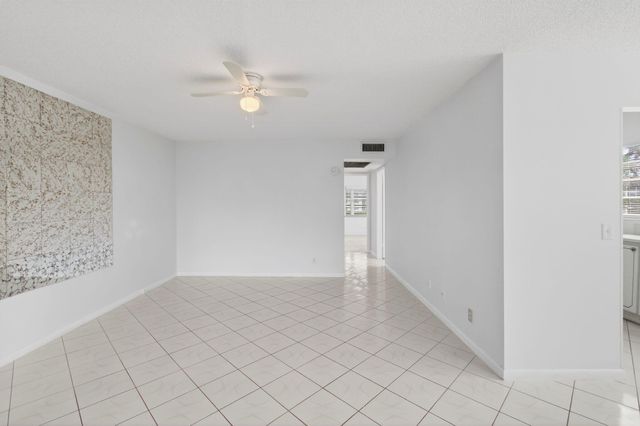 360 Fanshaw I, Boca Raton, FL 33434