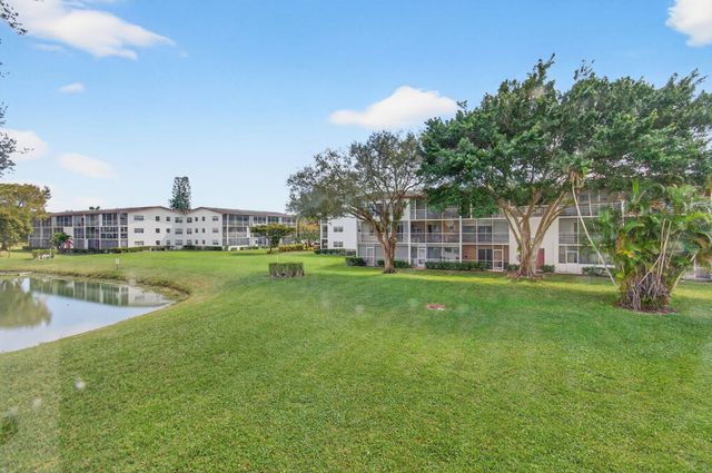 360 Fanshaw I, Boca Raton, FL 33434