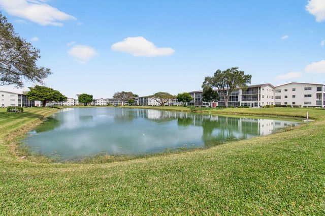 360 Fanshaw I, Boca Raton, FL 33434