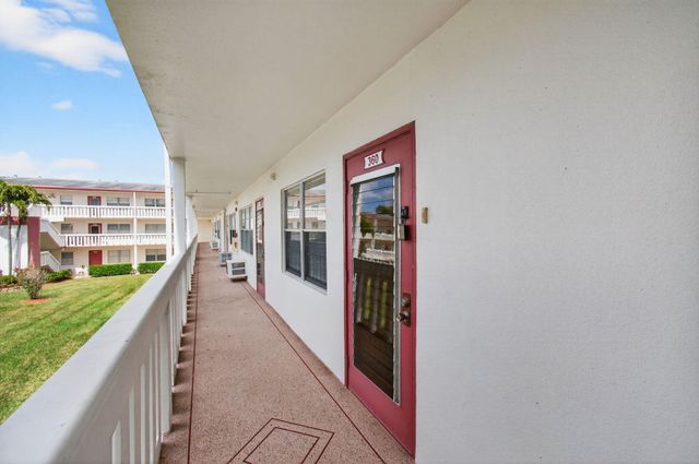 360 Fanshaw I, Boca Raton, FL 33434