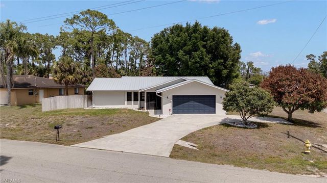 300 Edward AVE, Lehigh Acres, FL 33936