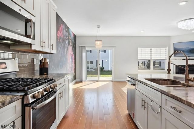 5 Gerhard Pl, Morris Twp., NJ 07960