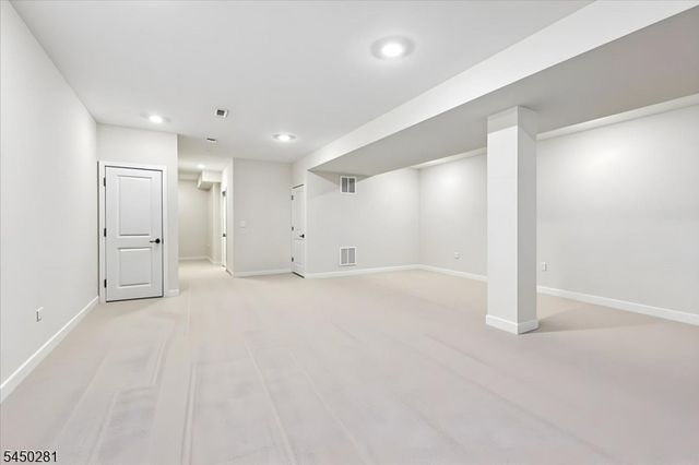 5 Gerhard Pl, Morris Twp., NJ 07960