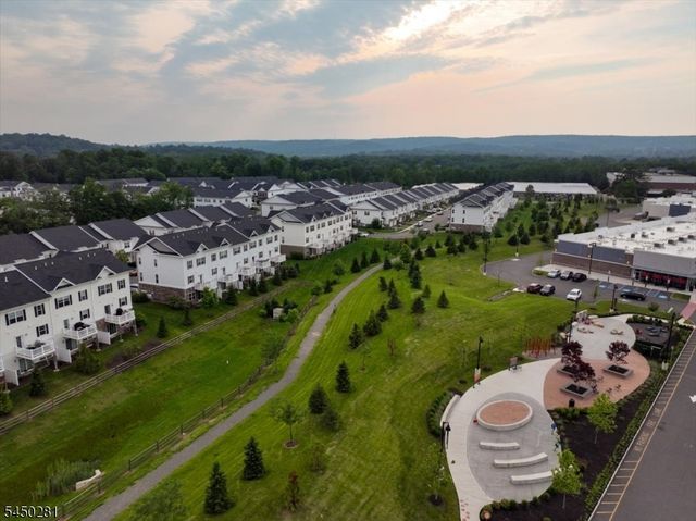 5 Gerhard Pl, Morris Twp., NJ 07960