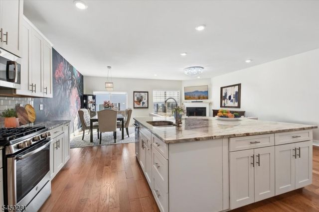 5 Gerhard Pl, Morris Twp., NJ 07960