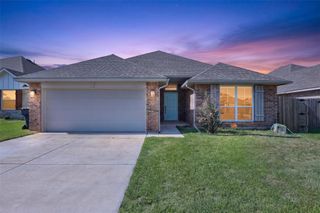 4229 NW 152nd Terrace, Edmond, OK 73013