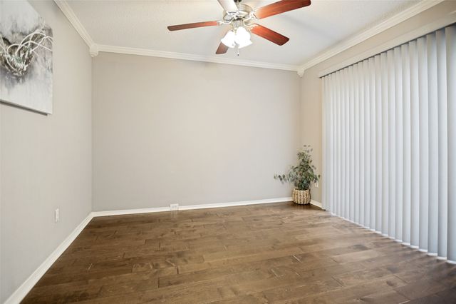 2979 Country Place Circle, Carrollton, TX 75006