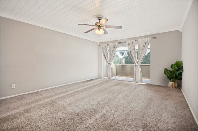 2979 Country Place Circle, Carrollton, TX 75006