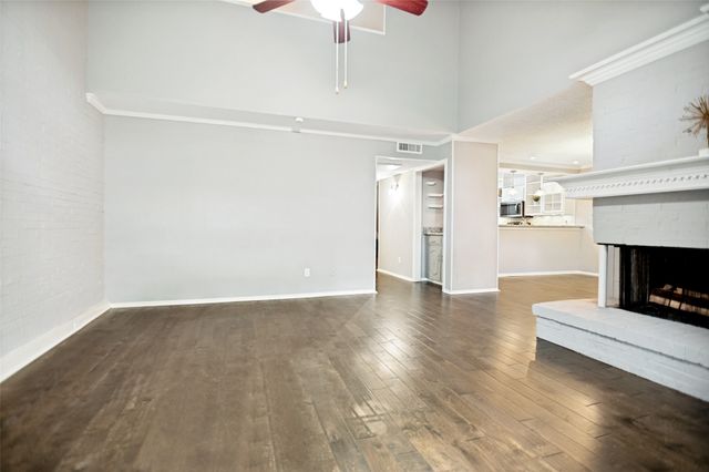 2979 Country Place Circle, Carrollton, TX 75006