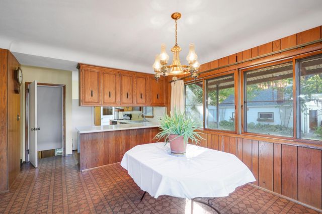 1964 Arlington Avenue E, Saint Paul, MN 55119