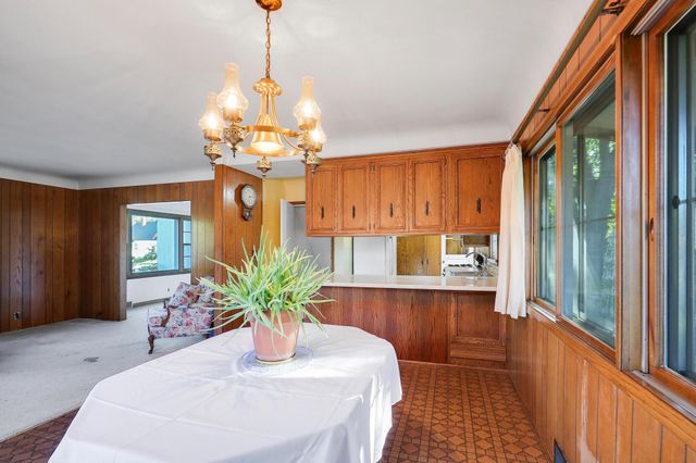 1964 Arlington Avenue E, Saint Paul, MN 55119