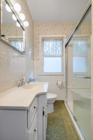 1964 Arlington Avenue E, Saint Paul, MN 55119