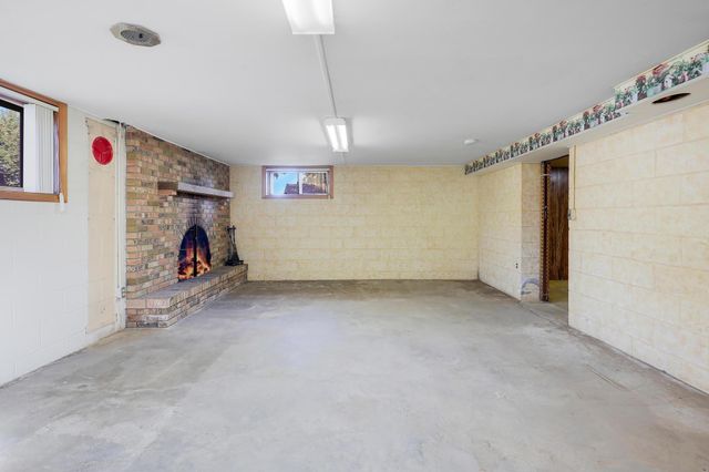 1964 Arlington Avenue E, Saint Paul, MN 55119