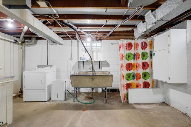 1964 Arlington Avenue E, Saint Paul, MN 55119