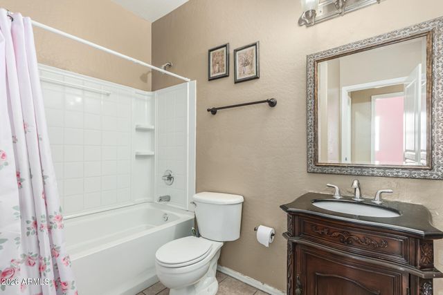 2513 W NOVAK Way, Phoenix, AZ 85041