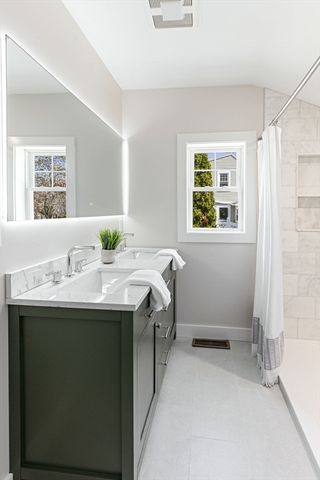 1111 Main St, Norwell, MA 02061