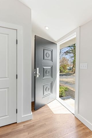 1111 Main St, Norwell, MA 02061