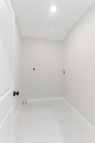 1111 Main St, Norwell, MA 02061