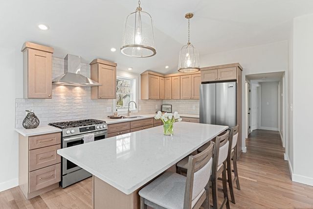 1111 Main St, Norwell, MA 02061