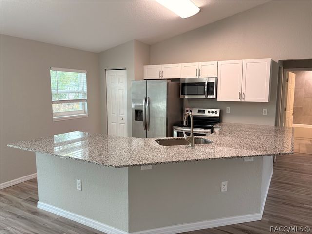 22 Dogwood Drive Court, Ocala, FL 34472