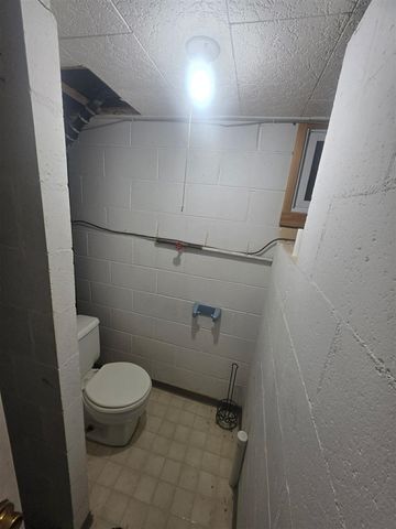 3668 Saint Mark Street, Jackson, MI 49201