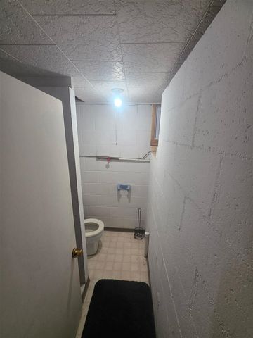 3668 Saint Mark Street, Jackson, MI 49201