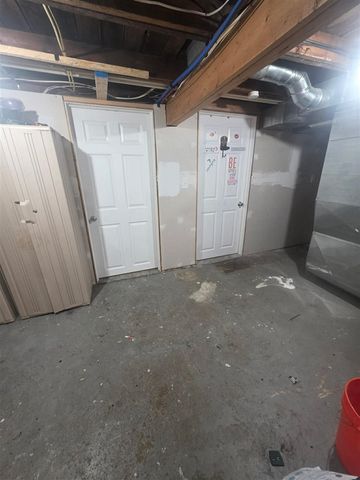 3668 Saint Mark Street, Jackson, MI 49201