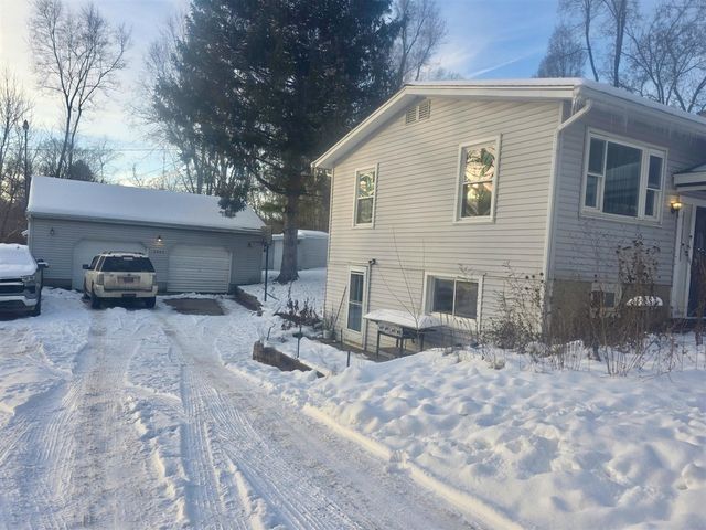 3668 Saint Mark Street, Jackson, MI 49201