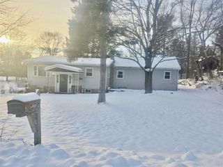 3668 Saint Mark Street, Jackson, MI 49201