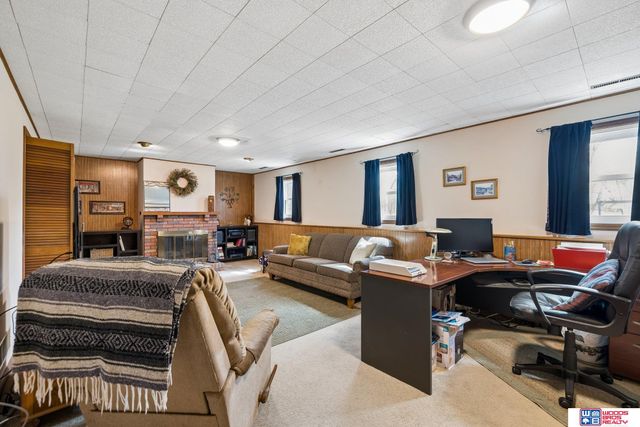 7811 Stockwell Street, Lincoln, NE 68506