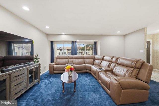 406 BOLTON RD, Hightstown, NJ 08520