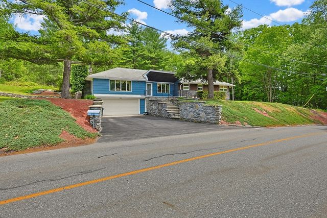 251 Millbury St, Auburn, MA 01501