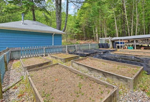 251 Millbury St, Auburn, MA 01501