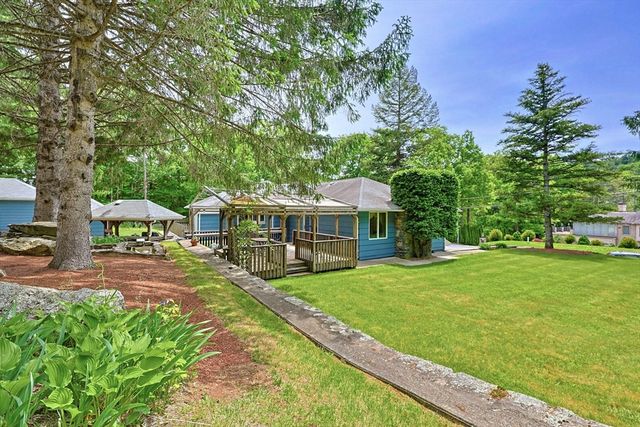 251 Millbury St, Auburn, MA 01501