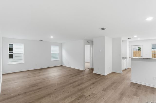 429 Raven Row, Marion, TX 78124